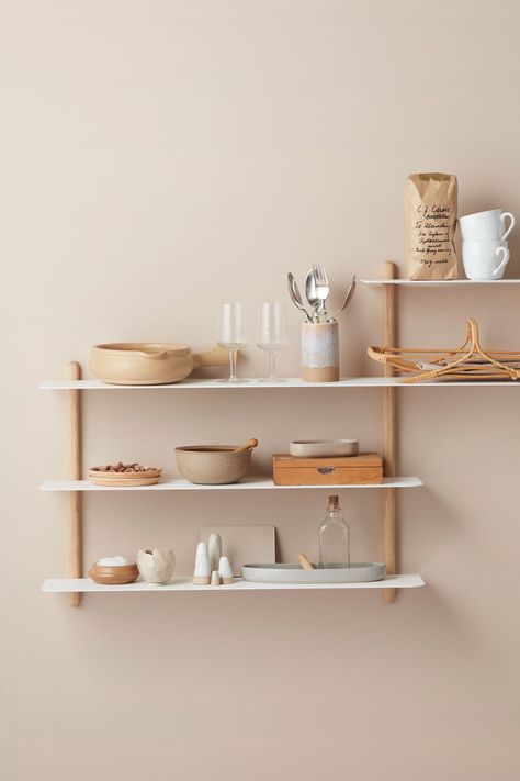 Gorgeous New Nordic Design From Gejst - Curate & Display - Nordic Interiors and Lifestyle Blog Diy Shelves Design, Diy Shelves Ideas, Nordic Interiors, Interior Design Per La Casa, Regal Design, Wall Shelves Design, White Shelves, Sopot, Nordic Interior