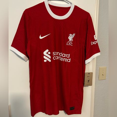 23/24 Player Authentic Home Liverpool Soccer (Football) Jersey. Brand New With Tags. Size Medium. Football Jersey 2023-2024, Jerseys Outfit, Liverpool Fc Shirt, Liverpool Shirt, Liverpool Jersey, Liverpool Kit, Camisa Liverpool, Liverpool Soccer, Football Jersey Outfit