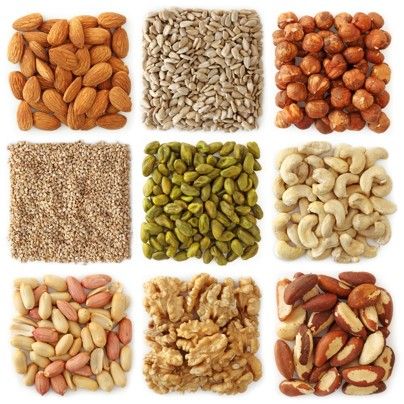 6 Foods That Clear Brain Fog Macrobiotic Diet, Raw Nuts, Anti Aging Food, Low Sugar Recipes, Raw Food Diet, Nuts And Seeds, Nuts & Seeds, Healthy Brain, Brain Food