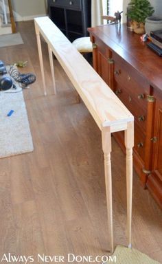 Behind Couch, Woodworking Projects Furniture, Diy Sofa Table, Couch Table, Diy Holz, Diy Sofa, Diy Furniture Table, Woodworking Furniture, Sofa Tables