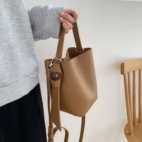 PU Bucket Bag 2023 New Autumn/Winter Women's Solid Color Large Capacity Magnetic Buckle Composite Sling Bag Aesthetic, Korean Sling Bag, Bag Aesthetic, Leather Bucket Bag, Hand Bag, Winter Women, Sling Bag, Bucket Bag, Autumn Winter