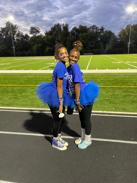 Football Game Outfits, Girly Party Ideas, Hs Football, School Spirit Week, School Spirit Days, Girly Party, Pretty Halloween Costumes, Pretty Halloween, Football Game Outfit