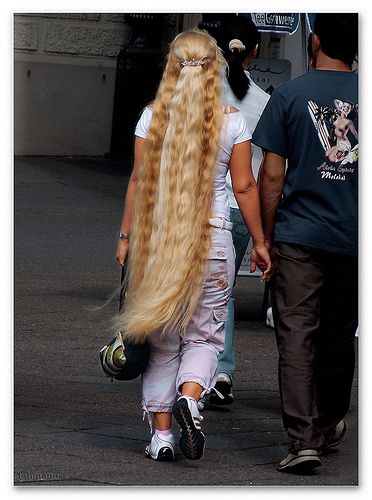 Extremely Long Hair, Rapunzel Hair, Long Face Hairstyles, Long Hair Pictures, Really Long Hair, Longer Hair, Golden Hair, Wild Hair, Super Long Hair