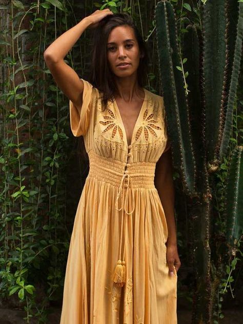 Bohemia Dress, Trendy Dresses Summer, Yellow Maxi Dress, Yellow Maxi, Empire Waist Dress, Bohemian Clothes, Bohemian Dress, Summer Maxi Dress, Trending Dresses