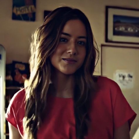 Chloe Bennet Icons, Devils Backbone, Chloe Bennett, Daisy Johnson, Chloe Bennet, Dark Magic, Derek Hale, Florence Pugh, Nyx