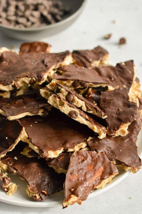 Plate of cottage cheese cookie dough bark. Cottage Cheese Bark, Cottage Cheese Cookie Dough, Cookie Dough Bark, Protein Cottage Cheese, Macro Recipes, Low Fat Desserts, Protein Cookie Dough, Healthy Cookie Dough, Protein Recipe