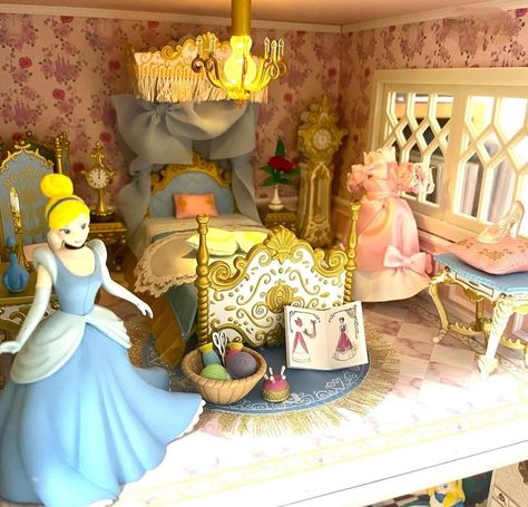 Disney Dollhouse, Dollhouse Diy, Disney Diy, Diy Dollhouse, Doll House, Miniatures, Japan, Disney