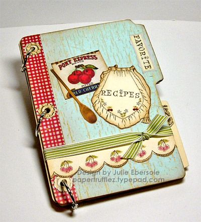 Cookbook Scrapbook, Scrapbook Recipe Book, Recipe Book Covers, Homemade Recipe Books, Recipe Album, Recipe Book Diy, Family Recipe Book, Recipe Scrapbook, Round Robin