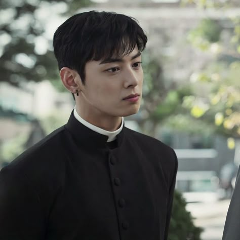 ⎙ Island || Priest Johan || John || Kang Chan Hyuk || Cha Eun Woo || Icons || Doramas || Korean || John icon || Island icon || 𝐈𝐅 𝐘𝐎𝐔 𝐓𝐀𝐊𝐄 𝐈𝐓 𝐆𝐈𝐕𝐄 𝐓𝐇𝐄 𝐂𝐑𝐄𝐃𝐈𝐓𝐒! ♥︎ Cha Eunwoo Priest, Priest John Island, Cha Eun Woo Priest, Cha Eun Woo Island, Game Of Thrones Daenerys, Chan Eun Woo, Wonder Boys, Face Swaps, X Twitter