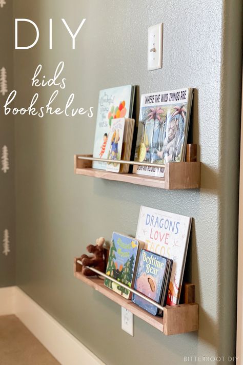 How to build kids wall bookshelves - a quick, budget friendly project and great way to encourage your kids to read! #diy #diyhome #shelf #kidsroom #kidsspaces #kidroomdesign #kidroomideas Diy Nursery Shelf, Diy Nursery Bookshelves, Kids Wall Shelf, Homemade Bookshelves, Wall Bookshelves Kids, Kids Wall Shelves, Diy Bookshelf Kids, Woodland Kids Room, Hanging Bookshelves