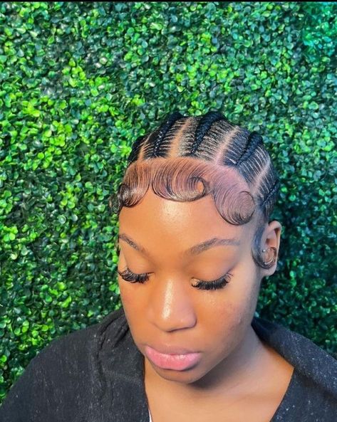 Feed In With Bun, 12 Stitch Braids, Stitch Braids With Heart, Braids With Heart, Wig Installs, Feed Ins, Natural Hair Bun Styles, Sleek Ponytail Hairstyles, Feed In Braids Hairstyles