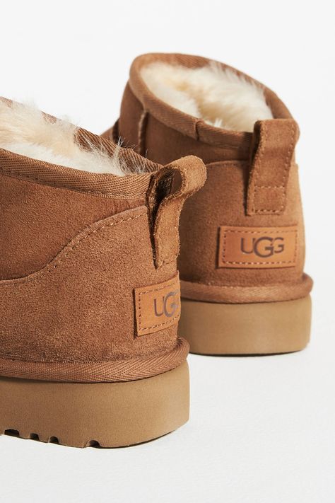 UGG® Classic Ultra Mini Boots | Anthropologie Ulta Mini Ugg Outfit, Ugh Ultra Mini, Ugg Ultra Mini Outfit, Uggs Aesthetic, Ugg Ultra Mini Boots, Preppy Christmas Outfit, Nike Winter Jackets, Mini Ugg Boots, Ugg Mini Boots