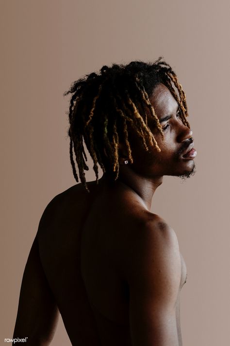 Black man posing by a beige background | premium image by rawpixel.com / kwanloy #picture #photography #inspiration #photo #art #portrait Black Man Photography, Black Man Aesthetic, Black Men Aesthetic, Man Posing, Portrait Photography Men, Men Photoshoot, Black Photography, Self Portrait Photography, Men Photography