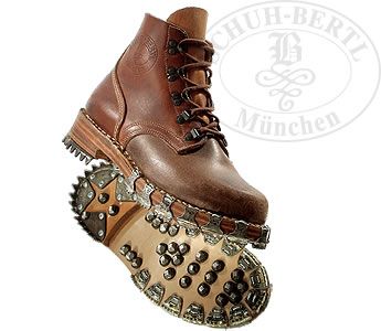 Schuh Bertl Shop Red Wings Boots, Rider Boots, Mountaineering Boots, Boot Companies, Boot Straps, Mens Boots Fashion, Mens Leather Boots, Kinds Of Shoes, Mens Fashion Suits