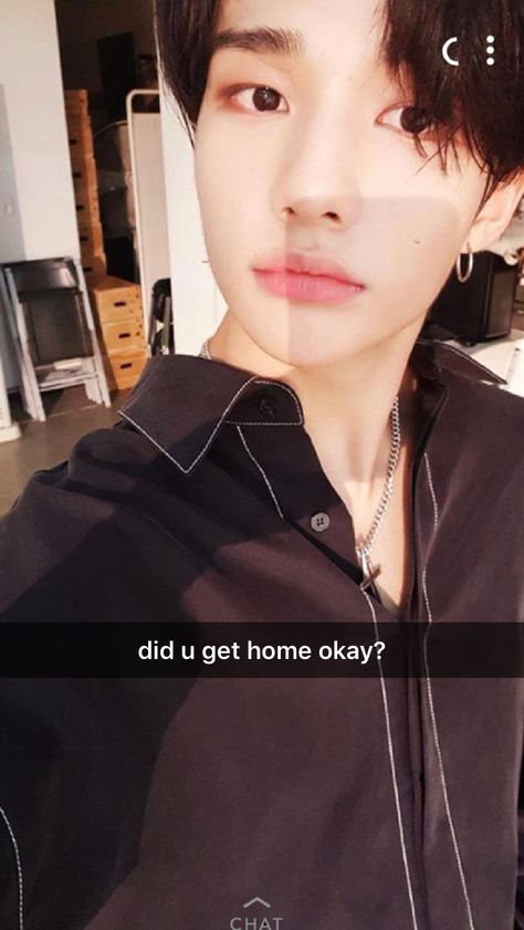 Hyunjin Boyfriend Snapchat, Hyunjin As Your Boyfriend Snapchat, Hyunjin Snapchat Edits, Hyunjin Snaps, Skz Snapchat Edits, Hyunjin Snapchat, Hyunjin Imagine, Kpop Boyfriend Material Snapchat, Skz Snapchat