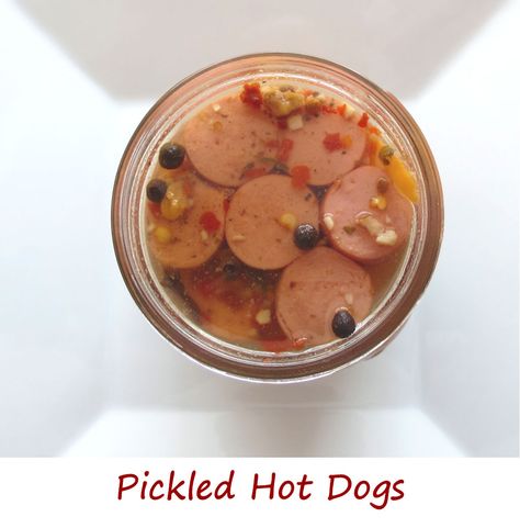 Pickled Hot Dogs Pickled Wieners Recipe, Vienna Sausages, Pickled Sausage, Bologna Recipes, Easy Pickling Recipes, Vienna Sausage, Pickle Recipes, Pickled Eggs, Pickling Spice