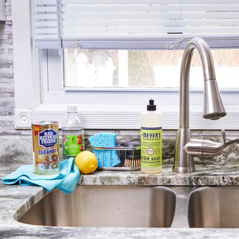 Clean A Stainless Steel Sink, Cleaning Calendar, Citrus Smell, Metal Sink, Baking Soda And Lemon, Natural Disinfectant, Vinegar Cleaning, Stainless Steel Sink, Clean Sink