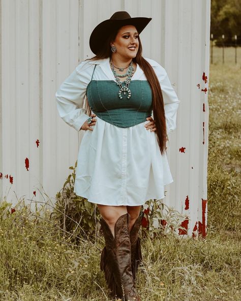 Plus Size Country Outfits, Plus Size Western Outfits Woman, Plus Size Western Outfits, Plus Size Western Fashion, Plus Size Cowgirl Outfits, Western Outfits Women Plus Size, Plus Size Cowgirl, Plus Size Western, Casual Country Outfits