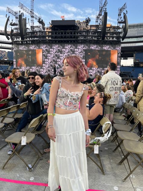 Taylor Swift Spring Outfits, Folklore Taylor Swift Era Outfits, August Eras Tour Outfit, Taylor Swift Folk Lore Era Outfits, Lover Eras Tour Outfits Ideas, Taylor Swift Concert Outfit Evermore Era, Eras Tour Outfit Lover Era, Eras Tour Top Ideas, Taylor Swift Tour Outfits Folklore