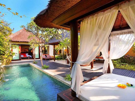 Muslim Friendly Honeymoon Villas For All Budgets In Bali Plus Halal Food | MuslimTravelGirl Balinese Interior, Honeymoon Villas, Bali Nusa Dua, Beachside Bungalow, Dubai Emirates, Nature Architecture, Luxury Getaway, Vacation Club, Luxury Pool