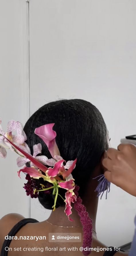 Big Flowers In Hair, Orchids In Hair, Hair With Flowers In It, Orchid In Hair, Chopstick Hairstyles, Black Wedding Hair, Floral Hairstyles, Flower Hairstyles, Flower In Hair