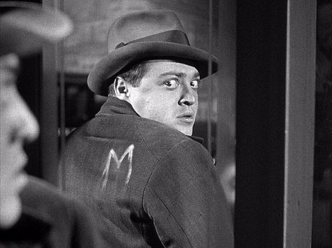 Psychiatrists studied 400 movies to find the most realistic psychopath M 1931, Klasik Hollywood, Peter Lorre, Fritz Lang, Septième Art, Foreign Film, Character Actor, Actrices Hollywood, Hollywood Legends