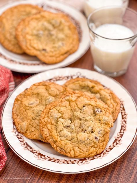 Grammy's Chocolate Chip Cookies American Chocolate Chip Cookies, American Chocolate, Homemade Chocolate Chips, Homemade Chocolate Chip Cookies, Perfect Chocolate Chip Cookies, Chocolate Chip Cookie Recipe, Bread Appetizers, Chip Cookie Recipe, Classic Cookies