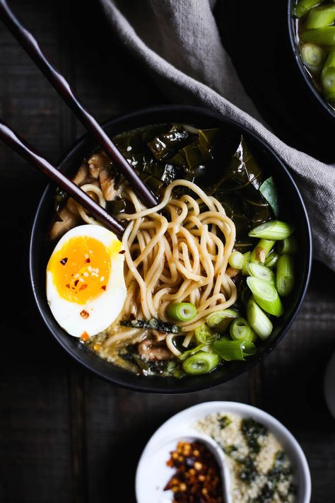 Shoyu Vegetable Ramen with Black Garlic Oil and Shiitake Mushrooms — Feast & Fable Black Garlic Ramen, Black Garlic Oil, Healthy Ramen Recipes, Meatless Soups, Garlic Ramen, Vegetable Ramen, Healthy Ramen, Vegetarian Ramen, Ramen Broth