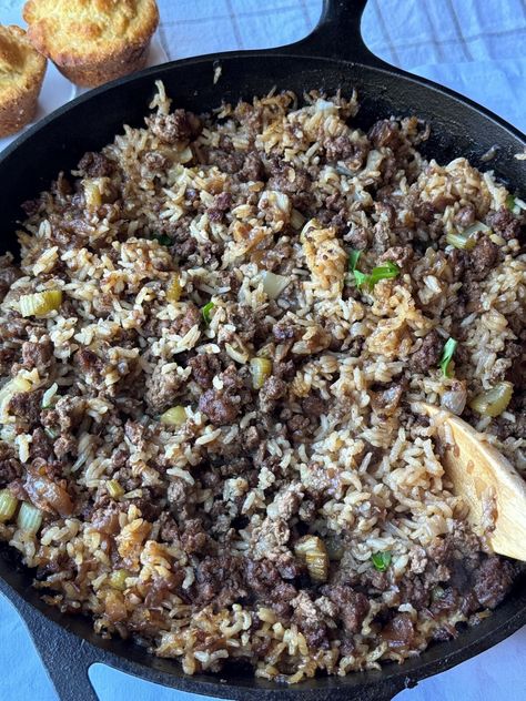 French Onion Beef And Rice, Green Stuffed Peppers, Kolache Recipes, Onion Patties, Beef And Rice Casserole, Hamburger Casseroles, French Onion Beef, Survival Recipes, Hamburger Rice