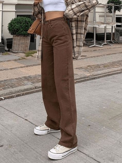 Style: Casual, Street Color: Brown Main Material: Cotton Fit Type: Boyfriend fit Design: Functional Pockets, Zip & Button Fastening, High Rise Waistline, Multi Belt Loops High Waist Boyfriend Jeans, Jeans Online Store, Jeans Brown, Brown Jeans, Outfit Jeans, Jeans Online, Jeans Boyfriend, Boyfriend Fit, Unique Outfits