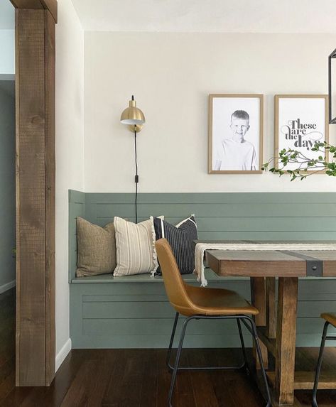 Nook Accent Wall, Kitchen Dinning, Cozy Kitchen, Dining Nook, Green Decor, Amazon Home, Remodeling Projects, House Inspo, Home Deco