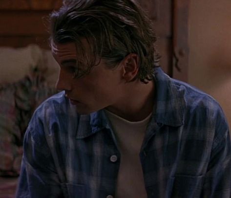 Billy Loomis and his mommy issues - playlist by sloan | Spotify Billy Loomis Icon, Billy Loomis Hot, Scream Characters, Scream 1996, Scream Cast, Billy Loomis, Skeet Ulrich, Scream Franchise, Ghostface Scream