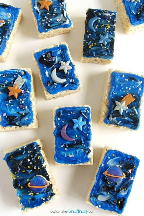 galaxy rice krispie treats Space Birthday Snack Ideas, Space Themed Desserts Easy, Galaxy Rice Crispy Treats, Space Rice Crispy Treats, Space Themed Rice Krispies, Space Theme Rice Krispie Treats, Outerspace Theme Snacks, Galaxy Themed Snacks, Outer Space Dessert Table