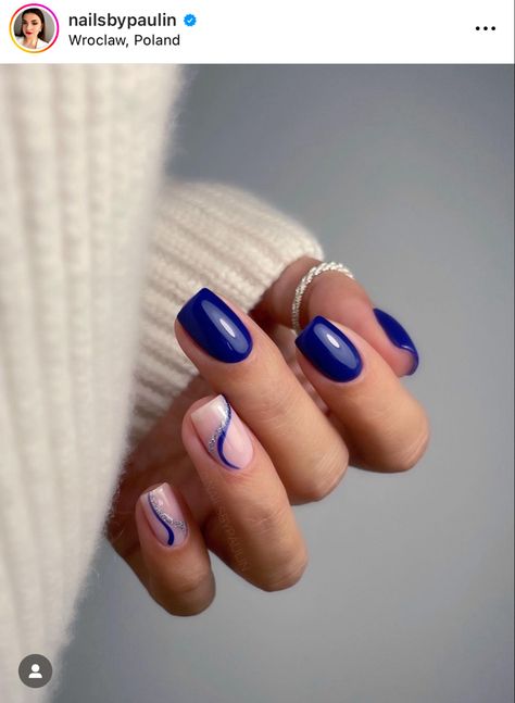 Square Nails Winter Colors, Line Nail Designs, Kutek Disney, Milky Nails, Manikur Kuku, Christmas Gel Nails, Nagel Tips, Smink Inspiration, Lines On Nails