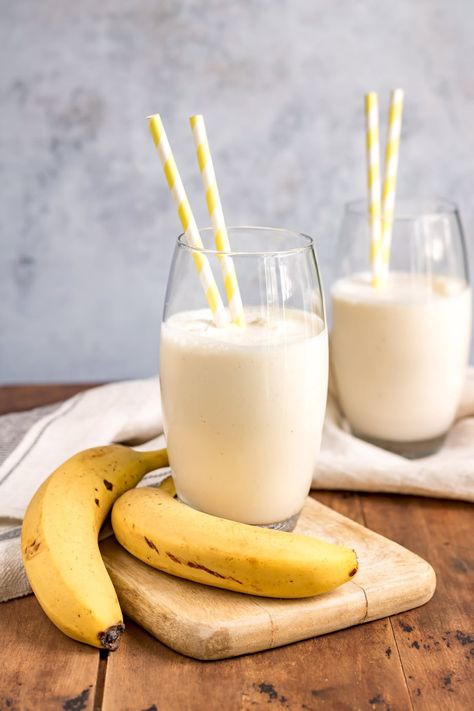 Banana Lassi is a tasty, refreshing yogurt-based blended drink. Whiz up this easy recipe in minutes with just a few simple ingredients. Banana Lassi Recipe, Veggie Desserts, Lassi Recipes, Sweet Smoothies, Banana Shake, Banana Drinks, Vegan Yogurt, Make Banana Bread, Avocado Smoothie