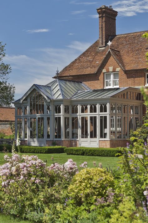 Cleverly designed Victorian conservatory with Gothic arched windows Victorian Orangery Extension, Victorian Orangery, Gothic Conservatory, Victorian Sunroom, Georgian Cottage, Victorian Conservatory, Orangery Extension, Glass Porch, Glass Conservatory