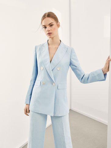 Womens Professional Suits, Light Blue Suit, Blazer Suit Women, Colour Trends, Long Coat Jacket, Blazer Set, Blue Trousers, Suit Style, Blazer Outfits