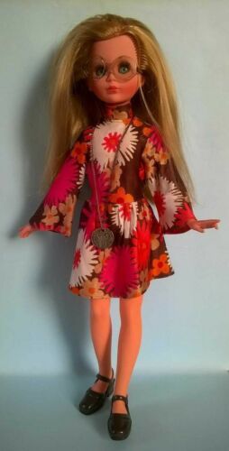 Dolls Vintage, Red Pepper, Vintage Italian, Vintage Toys, Doll Toys, Dolls, Toys, Clothes