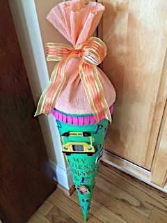 German School Cone Tradition | Easy to follow Instructions German School Cone, Christmas Traditions In Germany, Visiting Germany, German Traditions, German Dinner, Culture Crafts, School Traditions, German Cooking, Exhibit Ideas