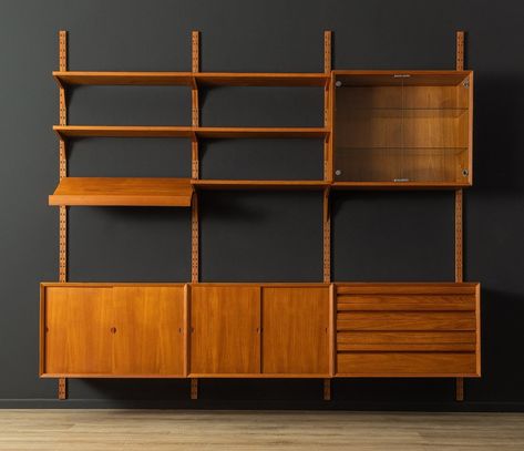 Vintage Shelving Unit, Midcentury Modern Built In Shelves, Mcm Modular Wall Unit, Mid Century Media Wall, Mcm Built In Shelves, Vintage Wall Unit, Danish Wall Unit, Mid Century Built Ins Living Room, Mid Century Modern Wall Unit