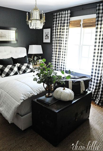 Buffalo Plaid Bedroom, Plaid Bedroom, Black And White Bedroom, Design Ložnic, Dear Lillie, Casa Country, Stylish Curtains, Casa Vintage, Spare Bedroom