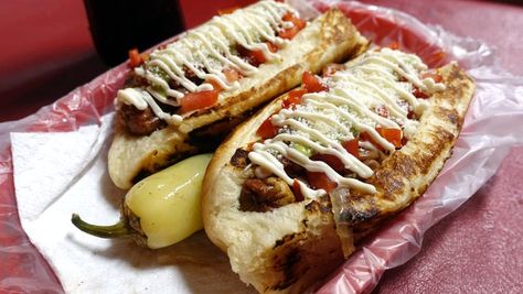 Sonoran Hot Dog Recipe, Sonoran Dogs, Mexican Hot Dogs, Sonoran Hot Dog, Hot Dog Buns Recipe, Milk Buns, Dog Bread, Hot Dog Toppings, Beef Hot Dogs