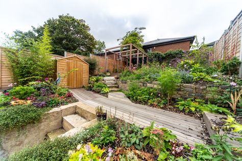 Multi-level, Artist Garden in South London - Design Heights Garden On Different Levels, Multi Level Garden, Garden In Forest, Level Garden, Artist Garden, Breezeway Ideas, Small Urban Garden, Concrete Retaining Walls, Beautiful Objects