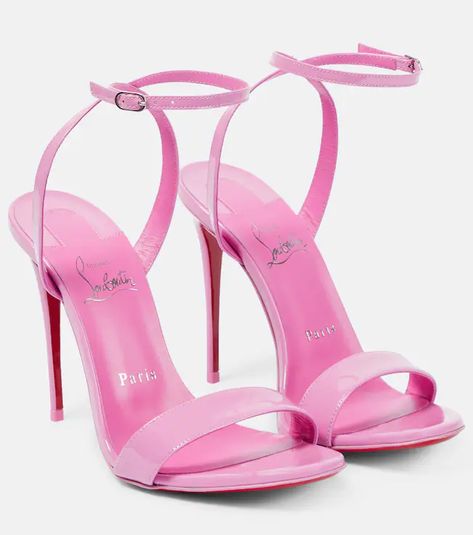 Louboutin Online, Dr Shoes, Shoes Heels Classy, Red Louboutin, Pink High Heels, Louboutin Heels, Lipstick Red, Heels Classy, Carrie Bradshaw