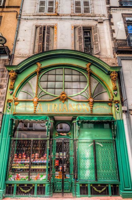 Green Doors, Parisian Architecture, Shop Facade, Vintage Burlesque, Watercolor Architecture, Clermont Ferrand, Paris Tours, Shop Fronts, Living In Paris