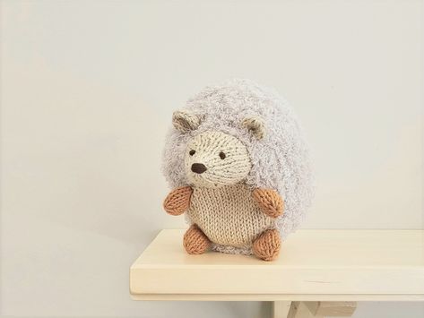 How to Knit Your Own Adorable Hedgehog Toy (Free Knitting Pattern) Hedgehog Knitting Pattern, Hedgehog Pattern, Hedgehog Ornament, Ornament Pattern, Knitted Animals, Learn How To Knit, How To Knit, Baby Sleeping Bag, Free Knitting Pattern