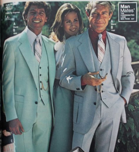 1970s Men's Suits History | Sport Coats & Tuxedos Seventies Fashion Men, 1970s Mens Suit, 1970s Men, 70s Men, Seventies Fashion, Denim Suit, Leisure Suit, Tuxedo Shirts, Black Tuxedo