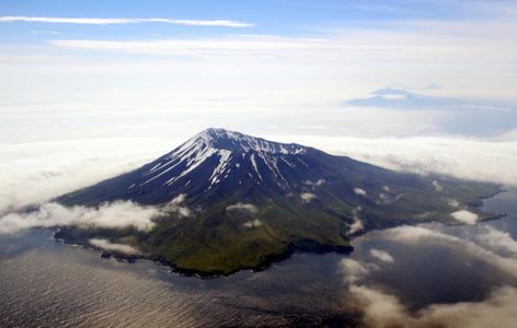 Shield Volcano, Aleutian Islands, Cambridge University Press, Cambridge University, Saint George, Topographic Map, Mount Rainier, Volcano, The Four