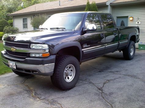 2002 Chevy Silverado 8.1L w/ Allison 5 speed. 35" tires Silverado 2001, Truck Upgrades, 2000 Chevy Silverado, 2005 Chevy Silverado, Chevy Duramax, 2002 Chevy Silverado, Truck Girl, Nice Trucks, Silverado Truck