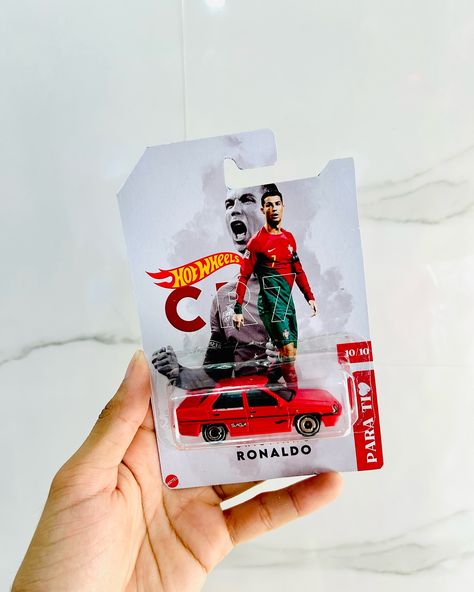 💥 ¡Solo nosotros lo hacemos posible! Un Hot Wheels único, personalizado con lo que más le importa. Este 30 de septiembre, sorpréndelo con algo que nadie más puede darle. 🚗❤️”